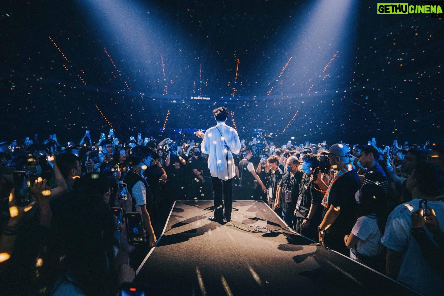 Crowd Lu - 12.3K Likes - 再次感謝所有‘勵志的團圓’演唱會
的與會人員,謝謝你的加入!!!
下一步,準備新專輯!!!
📷: @jauchen3 @roninlee.tw
#勵志的團圓
#新唱片你想聽到什麼