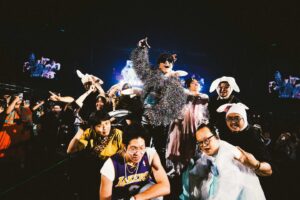 Crowd Lu Instagram - 再次感謝所有‘勵志的團圓’演唱會
的與會人員，謝謝你的加入!!!

下一步，準備新專輯!!!

📷： @jauchen3  @roninlee.tw 

#勵志的團圓 
#新唱片你想聽到什麼