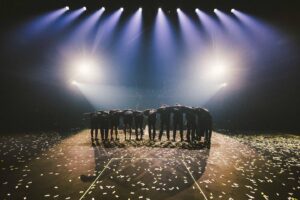 Crowd Lu Instagram - 再次感謝所有‘勵志的團圓’演唱會
的與會人員，謝謝你的加入!!!

下一步，準備新專輯!!!

📷： @jauchen3  @roninlee.tw 

#勵志的團圓 
#新唱片你想聽到什麼