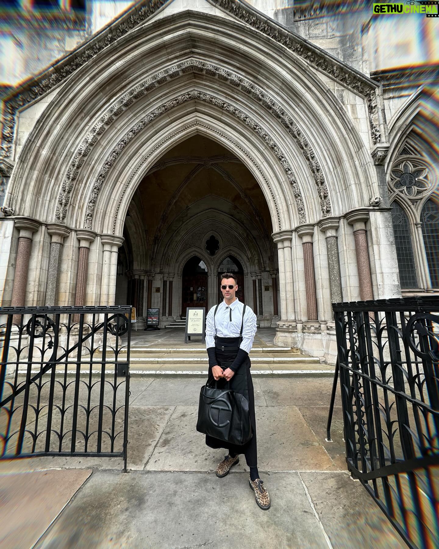 Crystal - 8.2K Likes - Back in court today to assess damages and seek an injunction āļø
Guess who hasnāt turned upā¦. š¦
#crystalwillsueyounow