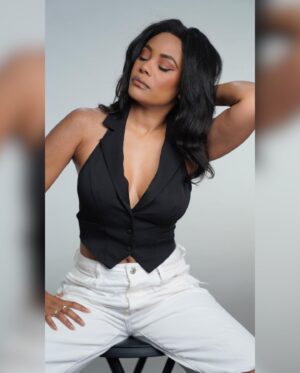 Crystal-Lee Naomi Instagram - I love my alma mater! Thank you FIU for sharing my news with my community that I’m so proud to be a part of! Thank you Joan & Zion for this write up and Zion you wrote a flawless piece! Link in bio to check out my interview on News.FIU.edu! 🐾💙💛 #SheHustlerSeason 
✍🏽 @_lifeofzy
🌐 @fiuinstagram 
🌐 @fiucarta 
🌐 @fiujournalism 
📷 @dr.selftape 
▫️
▫️
▫️
▫️
▫️
▫️
▫️
▫️
▫️
▫️
▫️
▫️
▫️
▫️
▫️
▫️
▫️
▫️

#fiu #fiunews #fiugrad #tubi #tubitv #vivicafox #vivicaafox #filmmaker #onset #setlife #bts #actorslife #actorsofig #actorsofinstagram #streaming #inspo #miamiinfluencer #filming #blackexcellence #sistasonbet #blackfilmmakers #blackfilms #movies #binge #bingewatch #miami #miamiactors #miamiactor #sobe