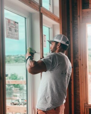 Curtis Hussey Instagram - Finally finished installing these gorgeous @harveybuildingproducts windows on my new 3 story build in downtown Portland, ME. These large windows are perfect for displaying the amazing views of the Eastern Promenade. The house is already starting to feel like a home. 🐍 

@lansing_bp