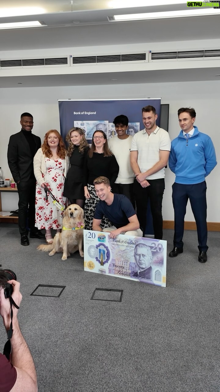 Curtis Pritchard - 1.9K Likes - The new banknotes featuring King Charles III are now in circulation. Notes featuring the King and notes featuring Queen Elizabeth II will be in circulation together.
This means you do not need to exchange or use up polymer banknotes that feature Queen Elizabeth II.
You can just keep on using them!
#KingCharlesIII #NewBanknotes #BanknoteRelease #MoneyMatters #BankOfEngland #BoE #CentralBank #CentralBanking #KingCharlesIIIBanknote