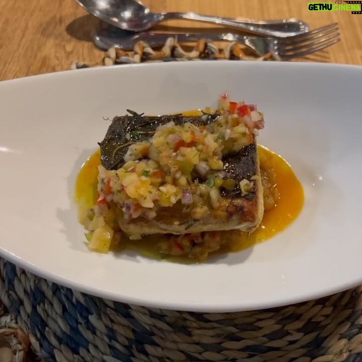 Curtis Pritchard - 1.6K Likes - Unbelievable food and views šļøš¤¤