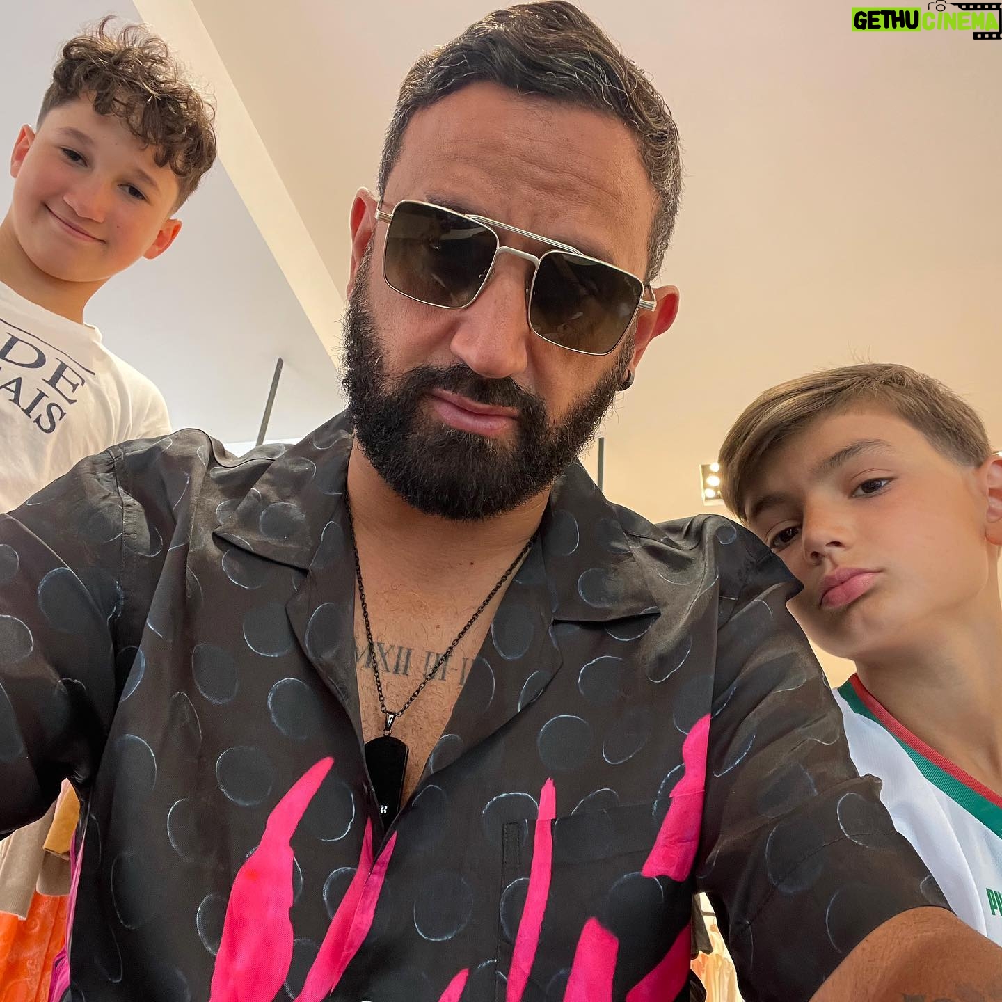 Cyril Hanouna - 24.9K Likes - Rafraîchissement capillaire pour tout le monde validé par Bianca !!! ✂️