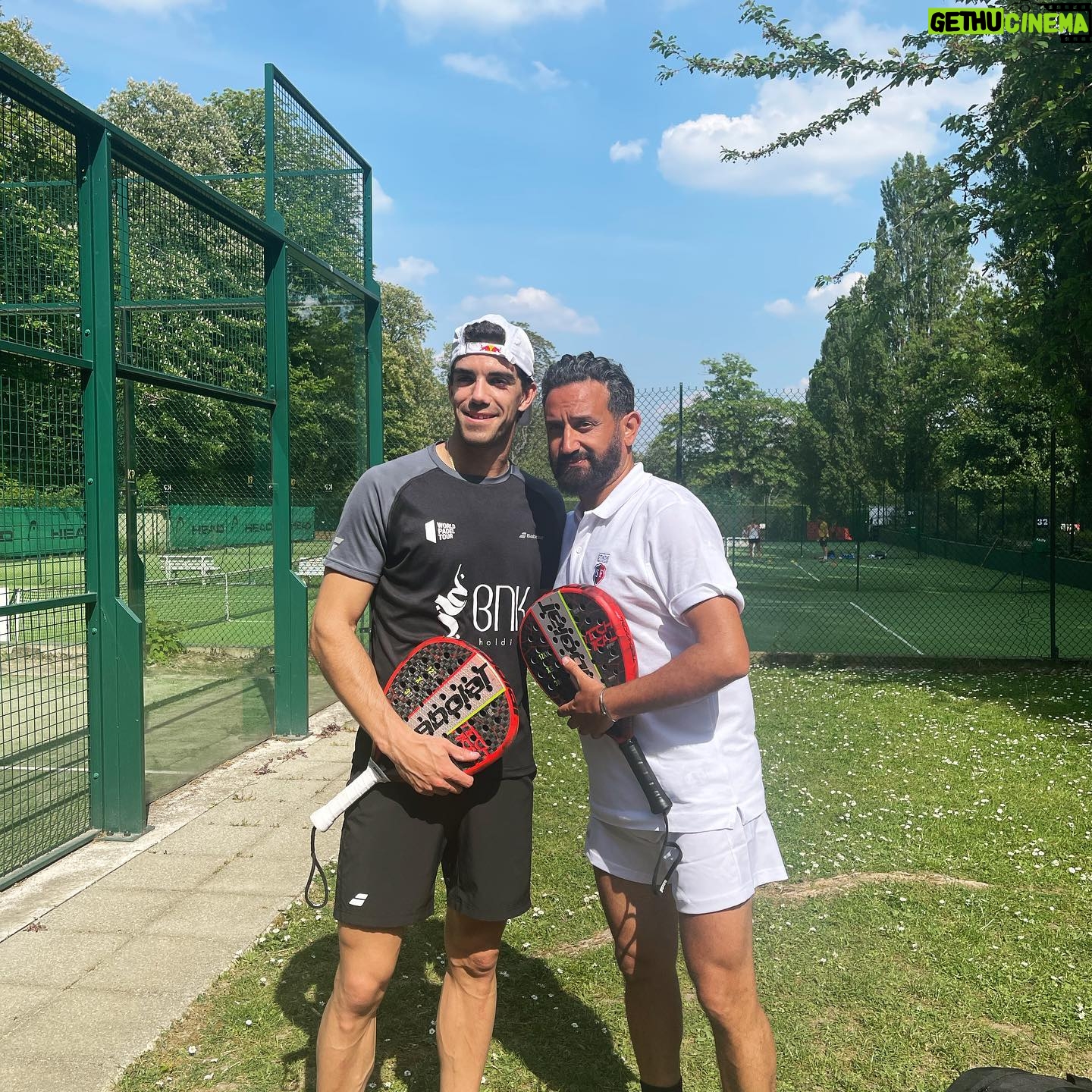 Cyril Hanouna - 11.7K Likes - Match de folie hier avec le numéro 1 @jlebronc ! 🥇
Merci au @stadefrancaisofficiel de nous avoir accueilli dans ce cadre magnifique 🙏🏽
