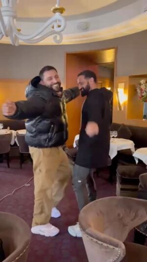 Cyril Hanouna Instagram - Notre passion : la danse 🕺🏽@jeanrachidk