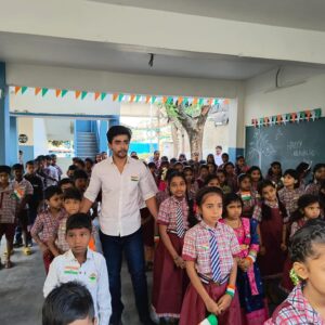 D Gautham Krishna Instagram - Happy Republic day… 🇮🇳
A day well spent with the Future of India…🎊
@ Govt. Primary school, lb nagar
#republicday #india #vandemataram #emergingindia #gauthamkrishna #bigboss