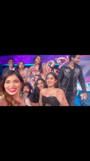D Gautham Krishna Instagram - Some memories stay forever!❤️🩵🩷
To the colorful family of BiggBoss7🫶🏻🤌🏻✨
Bigg Boss Mahostav💥

#biggboss #biggboss7 #biggboss7telugu #subhashree #subbu
