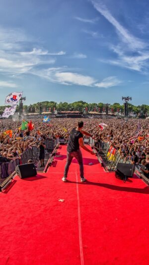 DJ Isaac Instagram - This year I'm back on the RED at @defqon1! Which track can't miss in my set? 🟥👇🏼