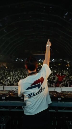 DJ Isaac Instagram - FABRIK Madrid crowd is crazy 🤯🔥