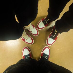 DJ LOVE Instagram - Happy new year!! 

New year’s kicks!!

#aj1lostandfound 

#matchingkicks