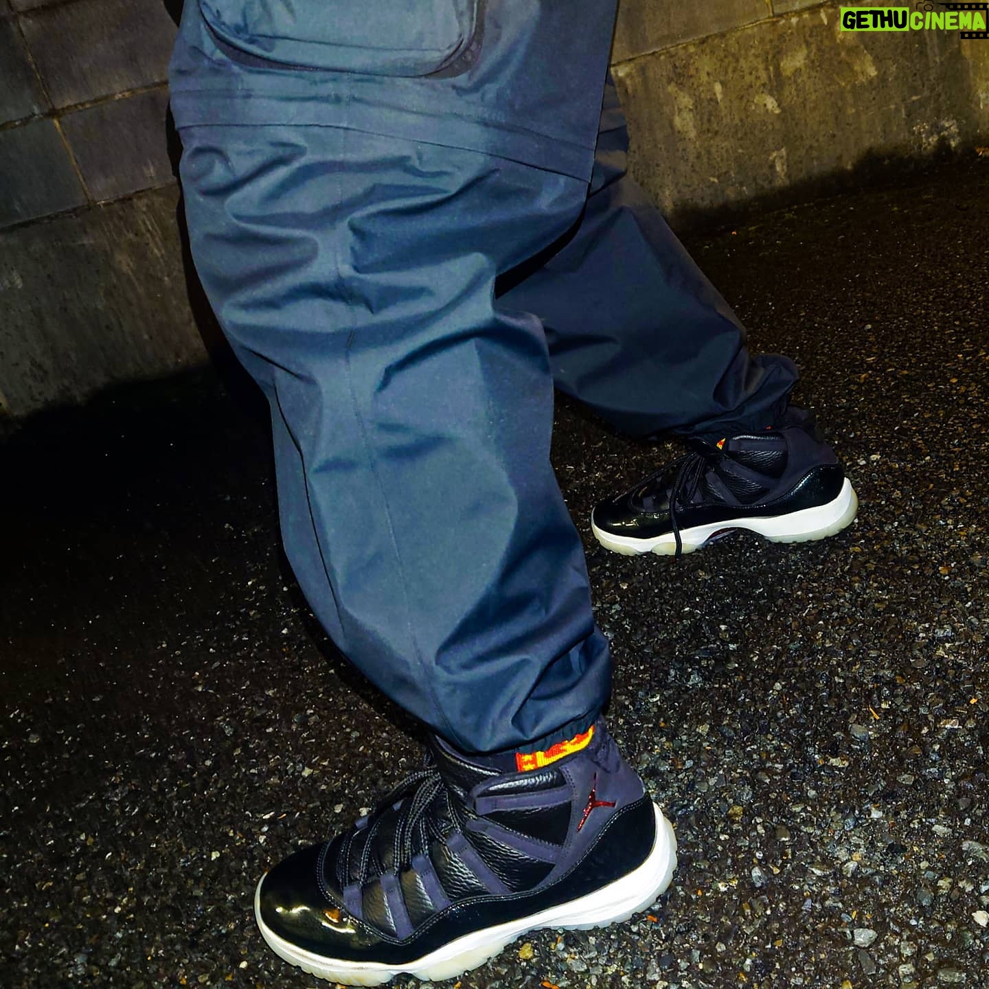 DJ LOVE - 11.8K Likes - Todayās kicks
#aj11