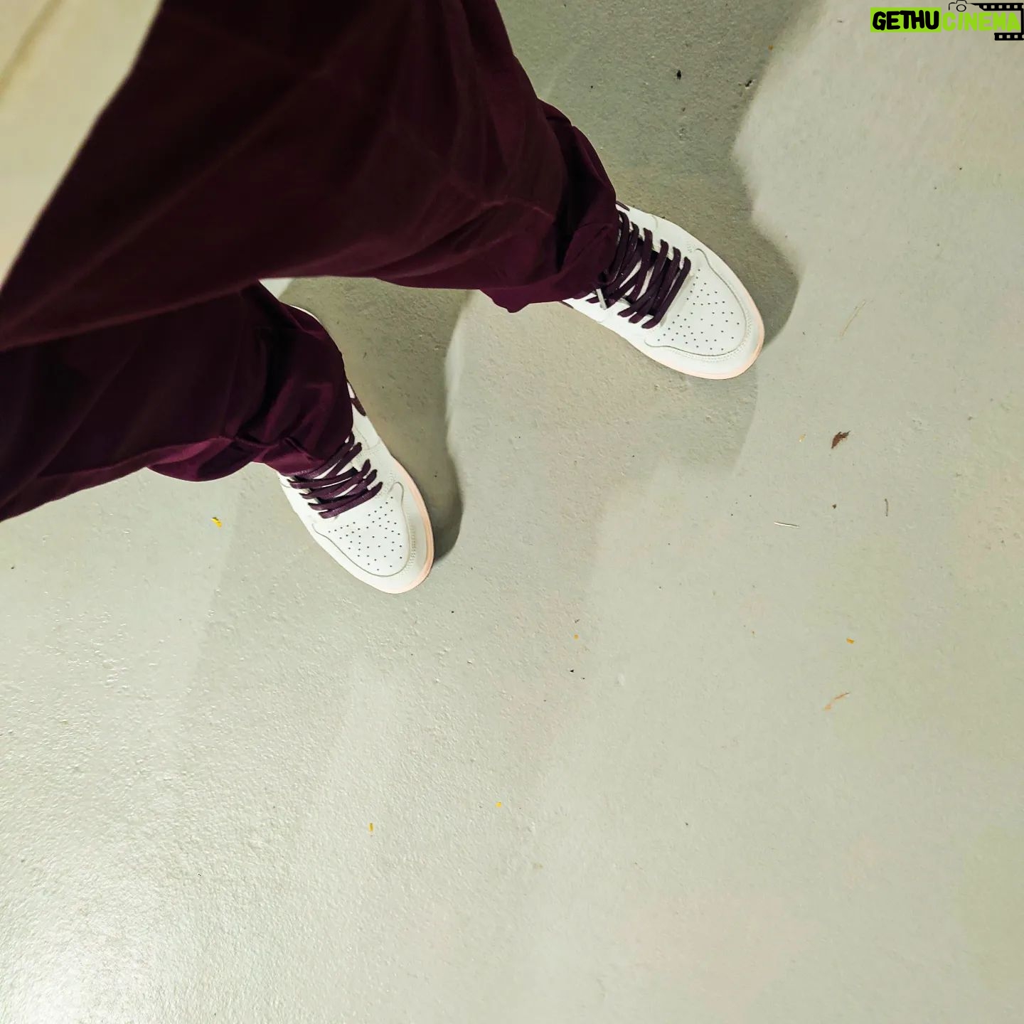 DJ LOVE - 12.5K Likes - Yesterdayās kicks!
#aj1amamaniƩre