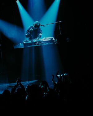 DJ Matsunaga Instagram - 何かとずっとお世話になってるホルモンの皆さん。遂に2マンでご一緒出来て最高でした！！

2023.10.12
TWO MAN TOUR「生業」2023
at. Zepp DiverCity
w/ マキシマム ザ ホルモン @mth_official_33cjl 

Photo by @hiroyabrian