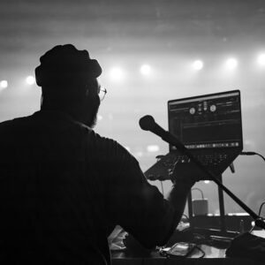 DJ Tay James Instagram - and if you don’t know now you know!
📸: @rorykramer