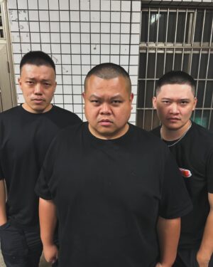 Da She Wan Instagram - 完蛋三兄弟正式上線！