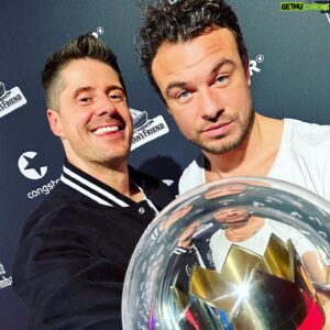 Dag-Alexis Kopplin Instagram - Ihr Lieben,
ein ultraextrem bewegtes Jahr neigt sich dem Ende. Ich mache nun eine Insta-Socialmedia-Digitaldetox-Pause. Ein bisschen Ruhe vor dem Sturm des nächsten Jahres. Ich danke Euch für euren Support, rennt mir nicht weg und wir sehen uns irgendwann nächstes Jahr! 
#instapäuschen #ichbindannmalweg #lookafteryourmentalhealth