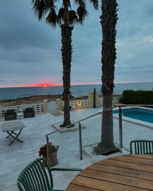 Dag Otto Lauritzen Instagram - Litt trist å reise videre etter deilige feriedager med sol og #hverdagstrim fra vårt Sommerparadis Las Velas A  og vår favoritt restaurant @escueladepieter1975 på #lamangadelmarmenor men turen går til Alpe D’ Huez og Lac Annecy. @ellenlaur @johansenvikhals @hansbjornvikhals @roymortenandersen @legallamanga @lamangabooking @lamangadelmarmenor @escueladepieter1975