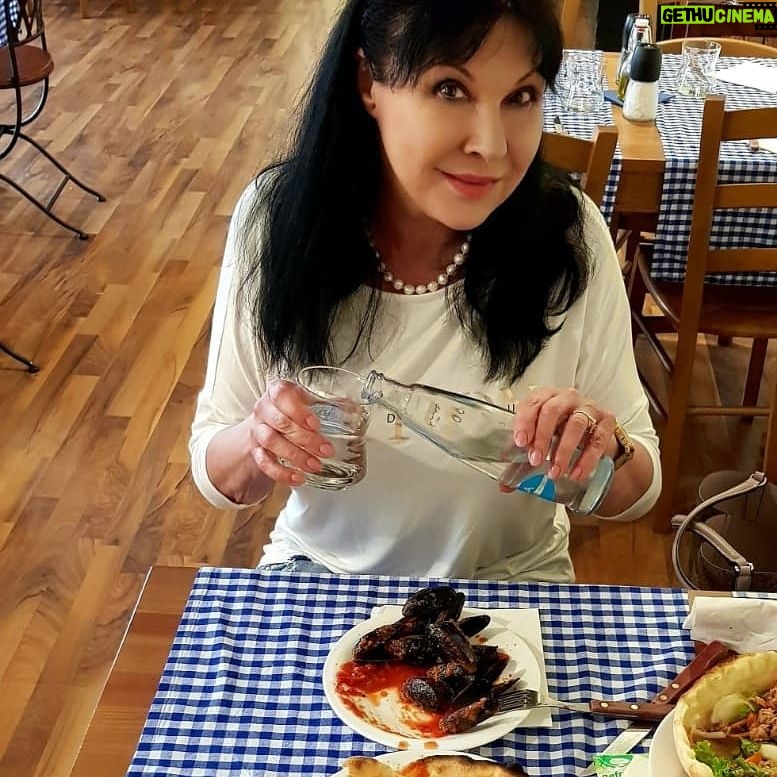 Dagmar Patrasová - 2.7K Likes - Hubneme do plavek 👙. Miluju italskou kuchyni 🇮🇹👌❤️