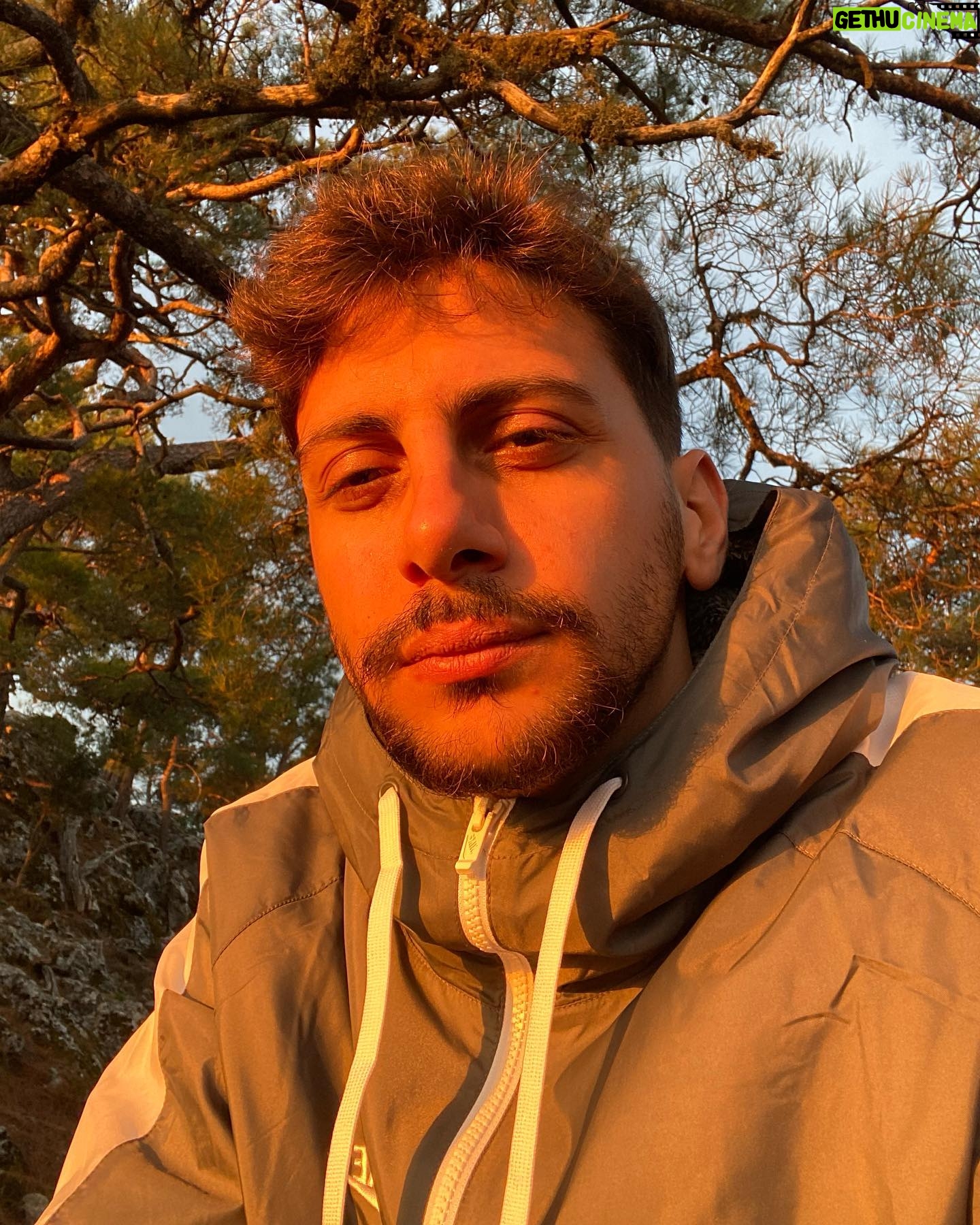 Dağra Solmaz - 59.9K Likes - ve ben, manzarayla ben