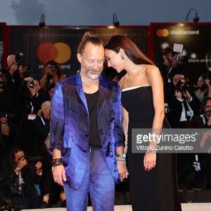 Dajana Roncione Instagram - ...but in the end I make you laugh!... Abito@stellamccartney
 Gioielli@vhernier
Scarpe@loboutinworld
press office & styling @factory4