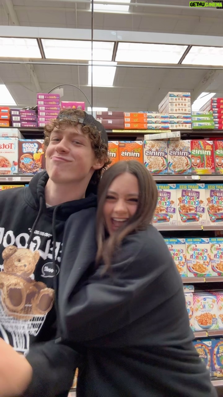 Dakota Lotus - 3.8K Likes - Comment your fav dance partner š šŗš¼ #superlive