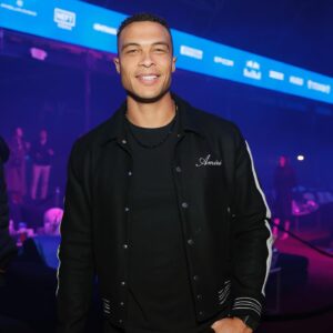 Dale Moss Instagram - Reflecting back on the week in Vegas and it’s hard to put into words how special it was! 

God has definitely been good to me 🙏🏽

Thank you to everyone who made this such an unforgettable Super Bowl experience and thankful for the many new friendships formed after this week! 

Now, after 6 days in Vegas… it’s time to 💤 😂 ✌🏽

#SuperBowl #Chiefs #49ers #Vegas #DaleMoss #NFL