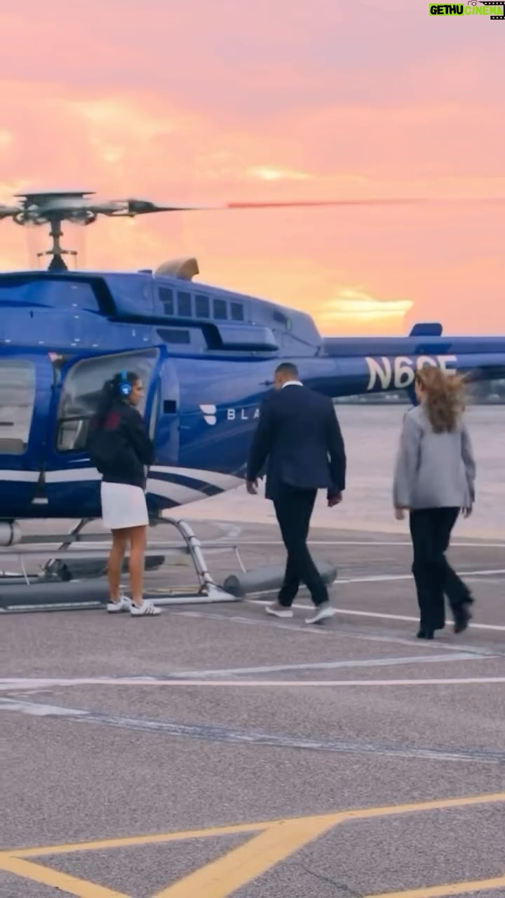 Dale Moss - 3 Likes - Excited I can finally share the new campaign & partnership with @flyblade !
Safe to say BLADE has saved my ass more than once by skipping the traffic and arriving to the airport safely in about 5 minutes!
Can’t wait to keep flying with y’all!
BLADE between Manhattan and JFK or Newark from $195 and enjoy $50 off with my code DALEBLADE
#FlyBlade #NYC #Travel #NewYork #DaleMoss #Style