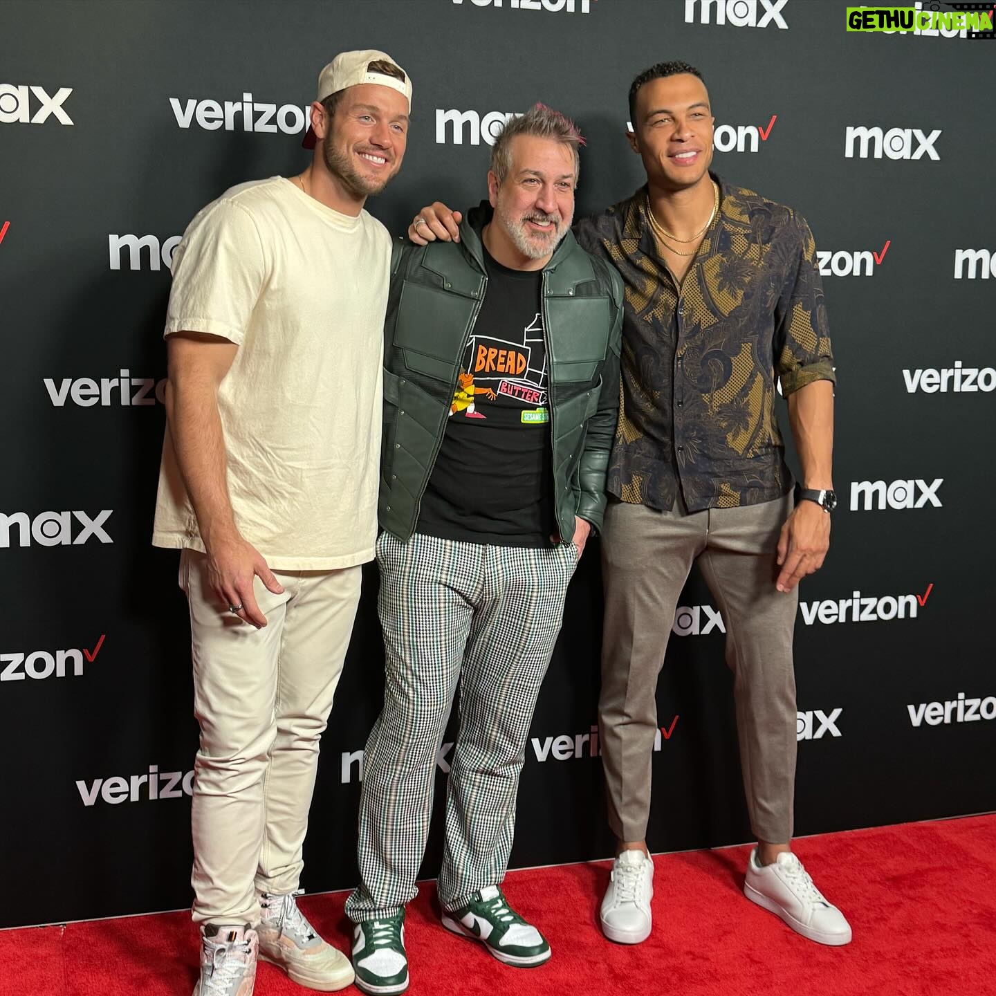 Dale Moss - 3 Likes - Reflecting back on the week in Vegas and it’s hard to put into words how special it was!
God has definitely been good to me 🙏🏽
Thank you to everyone who made this such an unforgettable Super Bowl experience and thankful for the many new friendships formed after this week!
Now, after 6 days in Vegas… it’s time to 💤 😂 ✌🏽
#SuperBowl #Chiefs #49ers #Vegas #DaleMoss #NFL