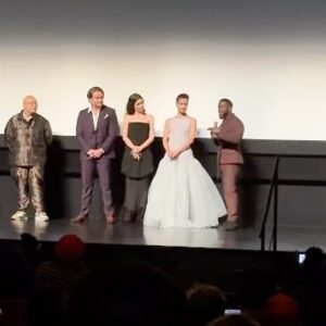Dale Moss Instagram - Loved kicking it friends & meeting some of the kindest fans at the premiere of @netflix & @kevinhart4real new film. 

Not gonna lie after a long break for the industry it felt good to trade in the sweats for a fresh suit again! 

#LiftMovie #NewYork #RedCarpet #DaleMoss #Film