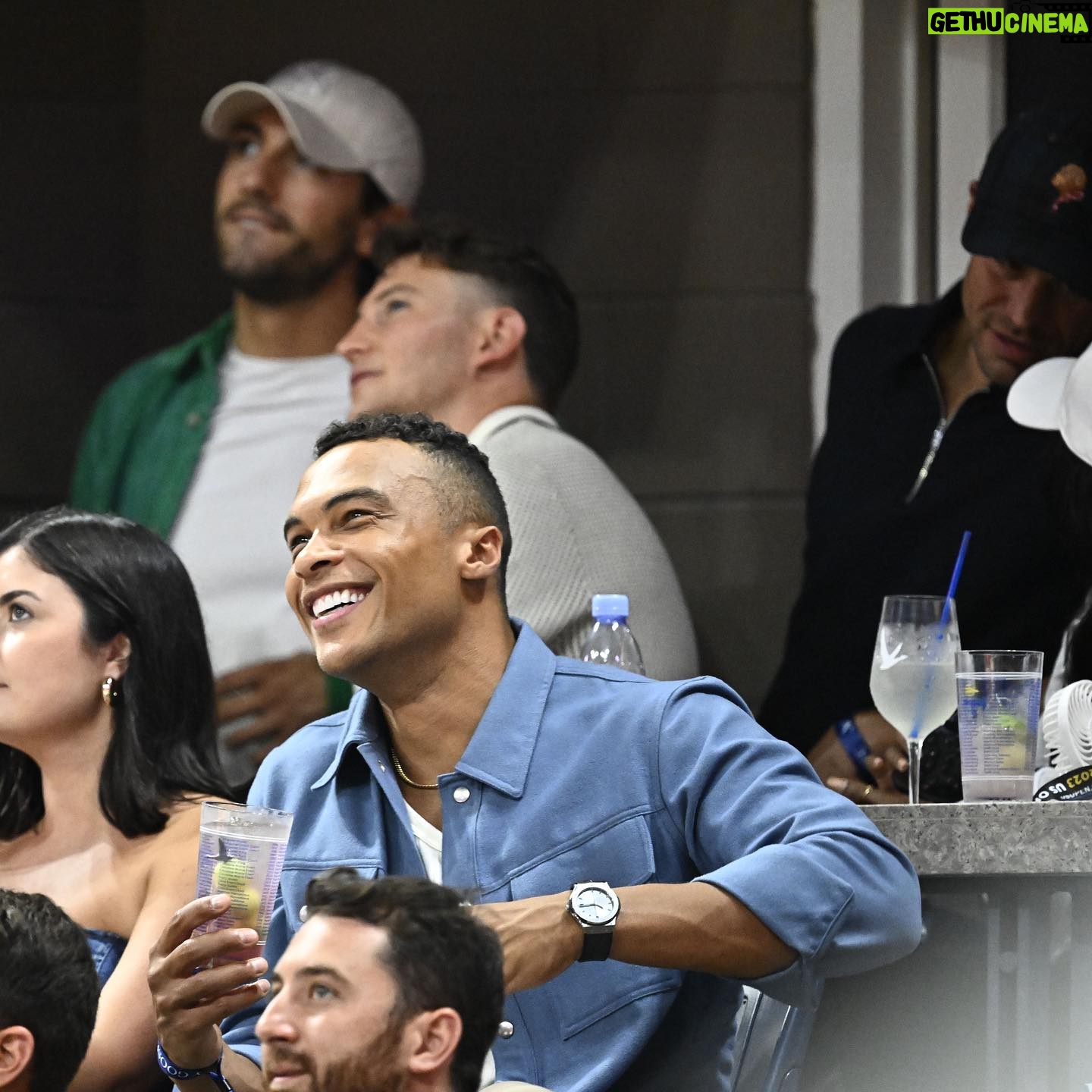 Dale Moss - 3 Likes - Got to see one of the biggest matches of the week with Ben Shelton advancing to today’s @usopen semifinals thanks to the @greygoose fam.
Always one of the favorite times of year especially when I can enjoy it with friends.
Who y’all got advancing?
#GreyGoosePartner #HoneyDuece #Tennis #DaleMoss #USOpen