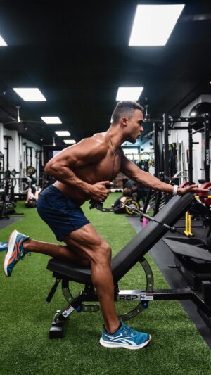 Dale Moss Instagram - If you want to get the more out of your workouts and are looking for a little guidance I’m a firm believer in the importance of adequate training and proper supplementation. 

By training smarter and giving my body the nutrients it needs to recover properly, I’m able to train at a high level and feel better than ever.

👇🏽 Here’s my 3 key focus areas 👇🏽

	•	Cardio: Currently hitting it hard with both steady-state and high-intensity cardio paired with compound movements to activate multiple muscle groups and maximize results.

	•	Supplementation: Don’t settle for just caffeine. Im using a more complete pre-workout by @Novexbiotech for an extra boost, electrolytes and recovery support and have really noticed a difference in performance.

	•	Consistency: Trust me, your body loves routine. Keep it consistent, keep it simple and you’ll see amazing results.

Drop any questions / goals in the comment below so I can be a resource!

Let’s win! 💪🏽🤙🏽

Also use code DALE20 to take 20% off your Novex Biotech order.

#NovexPartner