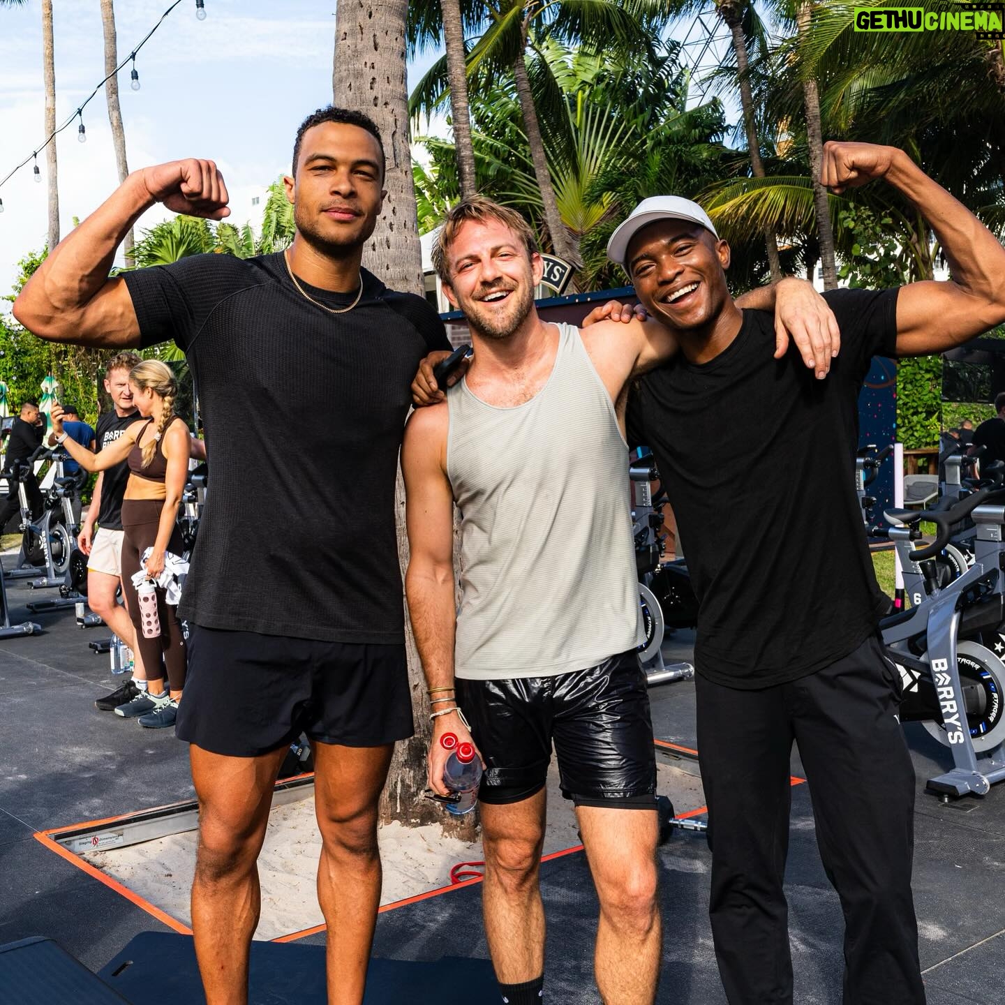 Dale Moss - 3 Likes - Art Basel Photo Dump.
A time was definitely had!
#Miami #ArtBasel #Wellness #SouthBeach #Art #DaleMoss #GoodVibes #Friends #PhotoDump