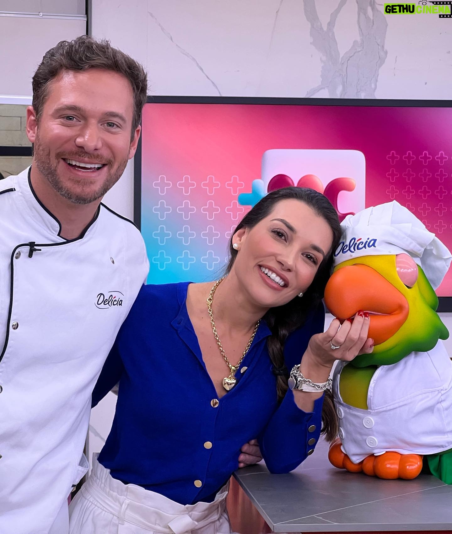 Dalton Rangel - 1.9K Likes - A Final do Que Delicia, consagrou Bruno, @preto_na_cozinha , como Campeão. Estou muito feliz com a realização dessa segunda edição, de um grande capítulo da minha vida! @delicia , foi uma temporada muito especial e como a Ana disse durante o programa, precisamos de uma nova edição, cheia de emoção e cremosidade 💙
