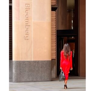 Dambisa Moyo Instagram - Another busy day done and dusted.
@bloomberg interview coming soon. Watch this space!