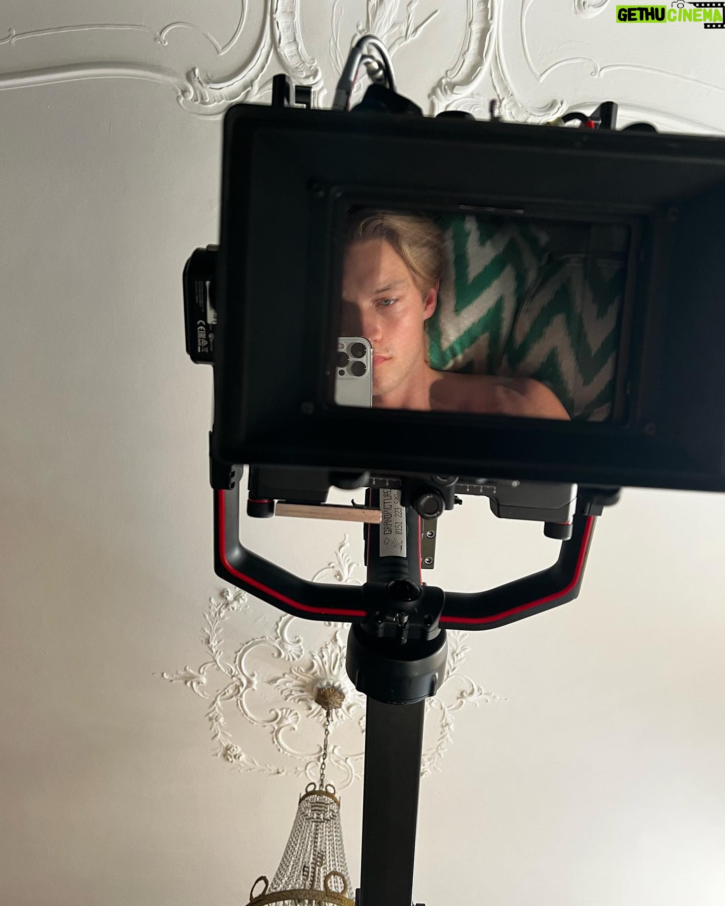 Damian Hardung - 68.7K Likes - Water, Camera, Life, Berlin.
