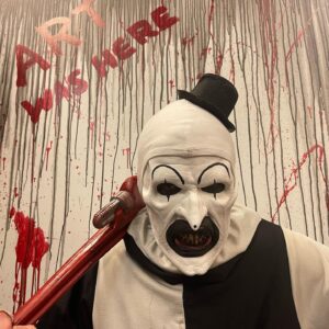 Damien Leone Instagram - Art the Clown at @horrorhound 🔥🤡 Having a wonderful time with my terrifam 🖤 #arttheclown #terrifier #terrifier2