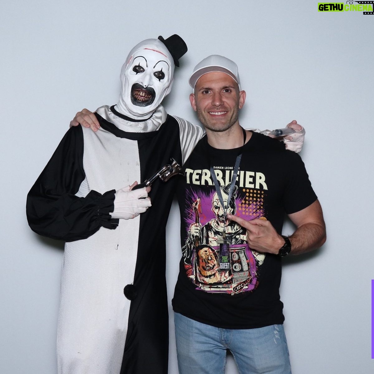 Damien Leone - 3.5K Likes - Me and my bastard son 🤡❤️ #happyfathersday #terrifier #arttheclown #terrifier #terrifier2 #fathersday #fathersday2022