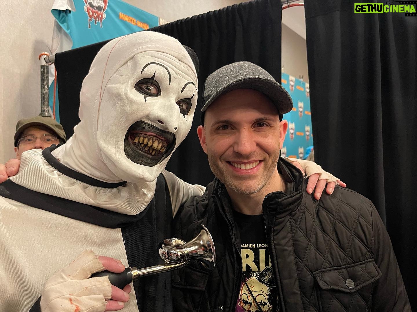 Damien Leone - 9.6K Likes - @monstermaniacon 🤡🔥 #arttheclown #terrifier #terrifier2