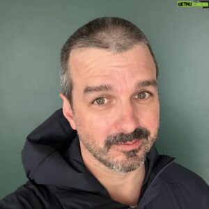 Damien Robitaille Instagram - Nouvelle coiffure !  New haircut !