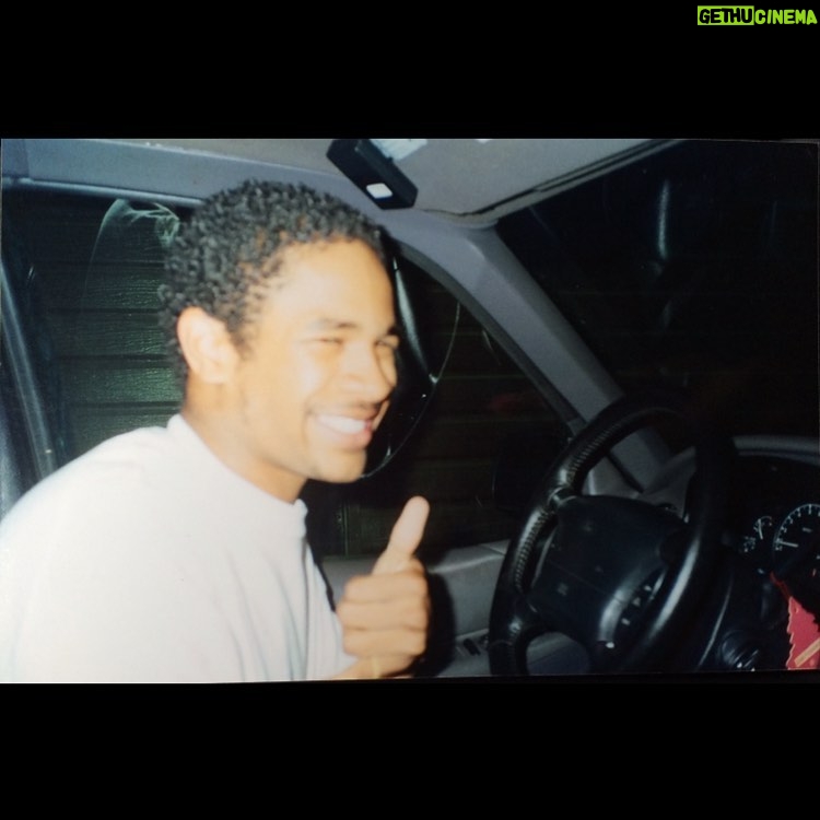 Damon Wayans Jr. - 10.4K Likes - #Fbf
Eyes get hella small when I smile
#Beyonce