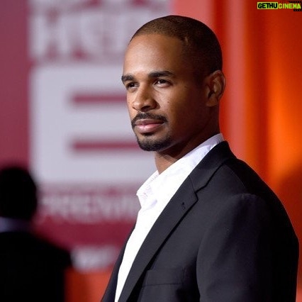 Damon Wayans Jr. - 7.7K Likes - STAND UP SHOW ALERT 🚨!!!! CONNECTICUT: I'll be performing @hartfordfunnybone this Friday & Saturday (August 4 & 5) 🔥🔥🔥 Then!!! WASHINGTON DC: I'll be performing @dcimprov (August 18-20) . My first time performing in DC. I'm excited! 🔥🔥🔥