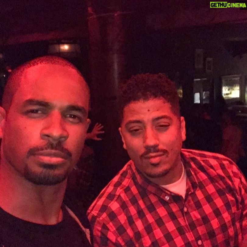 Damon Wayans Jr. - 8K Likes - #Tbt I don’t usually go out anymore. but when I DO, I usually don’t bring him. but when he DOES come out, he usually doesn’t have fun. This night was an exception.
Also, shoutout to the hand growing out of my ear. That sh!t tickled.