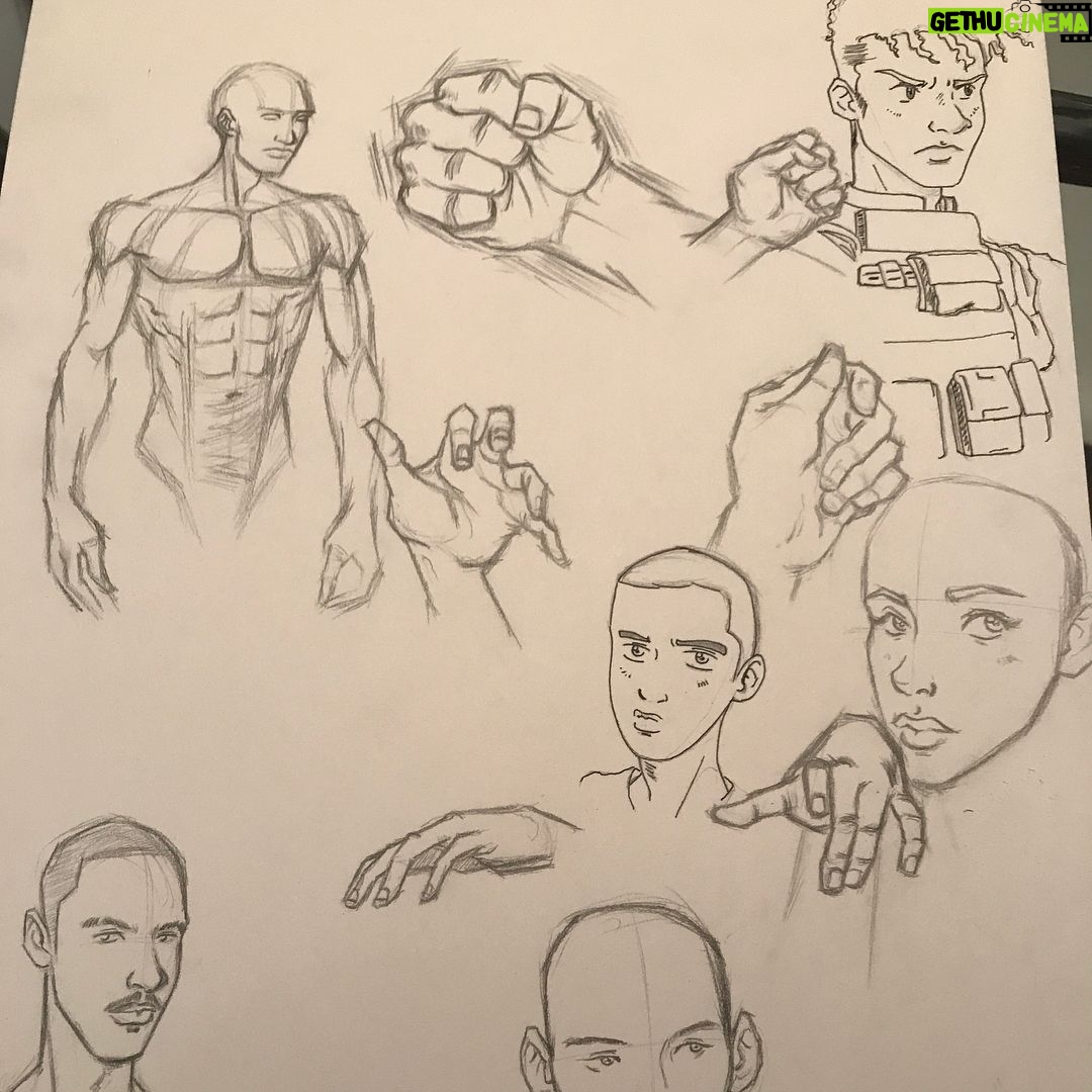 Damon Wayans Jr. - 8.7K Likes - Skiggity sketches ✍🏾 I wanna take a figure drawing class. Get my anatomy game up.