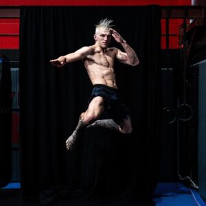 Dan Hooker Instagram - Under promise, over deliver. 

#teambattle #ckb

📸 @kuronokombat