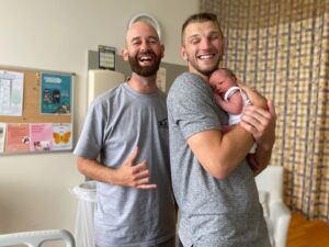 Dan Hooker Instagram - Me best mate just made a human. 💝

Congrats @bevybones & @aneiawarner been a wild ride for ya the last couple months. 🏄‍♂️😂