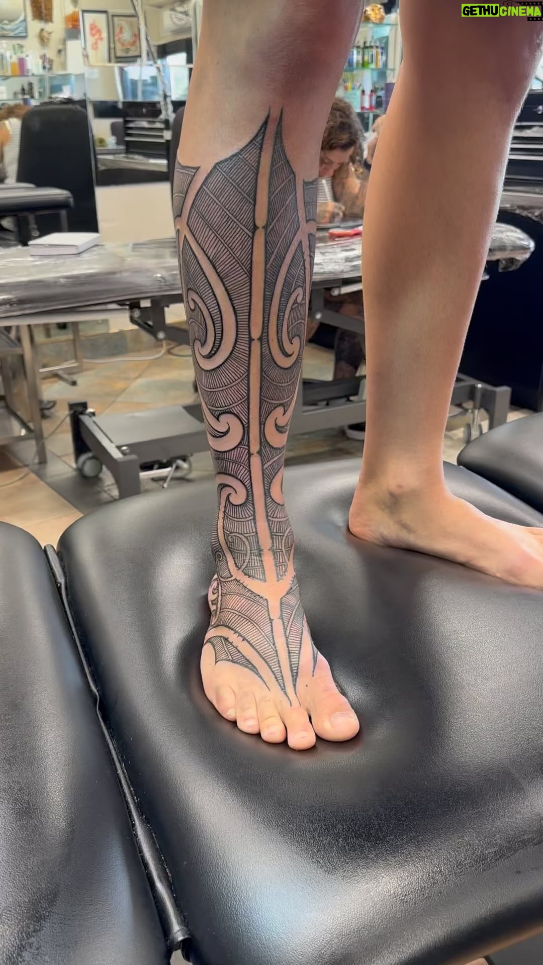 Dan Hooker - 34.9K Likes - @rod_dawsontattoo
@stainedskintattooakl