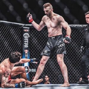 Dan Hooker Instagram - Cold, clear, calm mind. 

Thankful for what has happened. 

Excited for what’s to come.