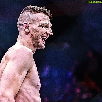 Dan Hooker - 23K Likes - Cold, clear, calm mind.
Thankful for what has happened.
Excited for what’s to come.